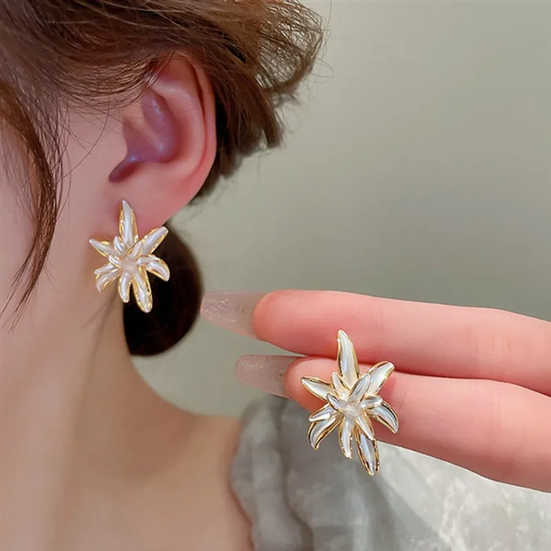 Arete floral