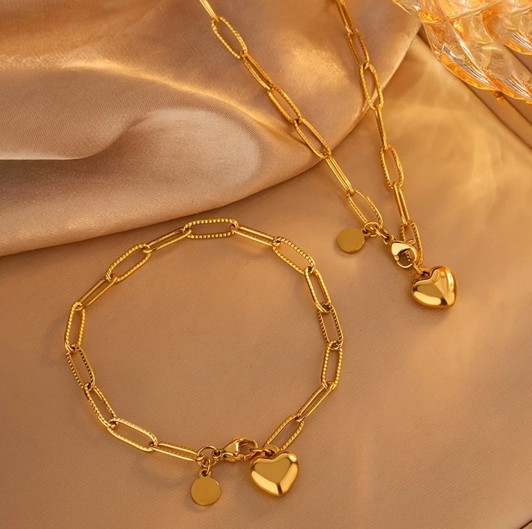 Collar + pulsera de corazón