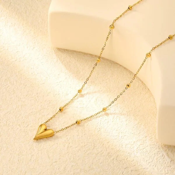 Collar colgante minimalista