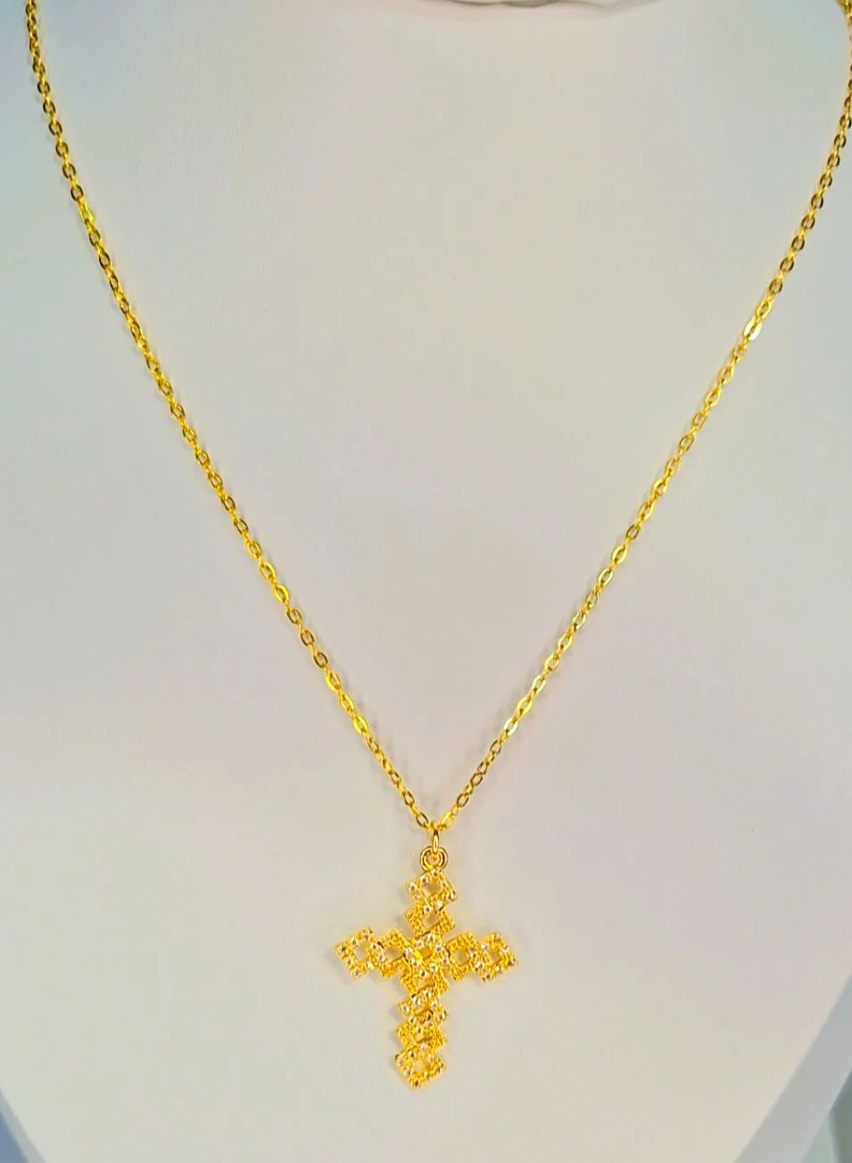 Collar colgante de cruz